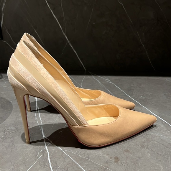 Louboutin (Kate heels) - Picture 4 of 7